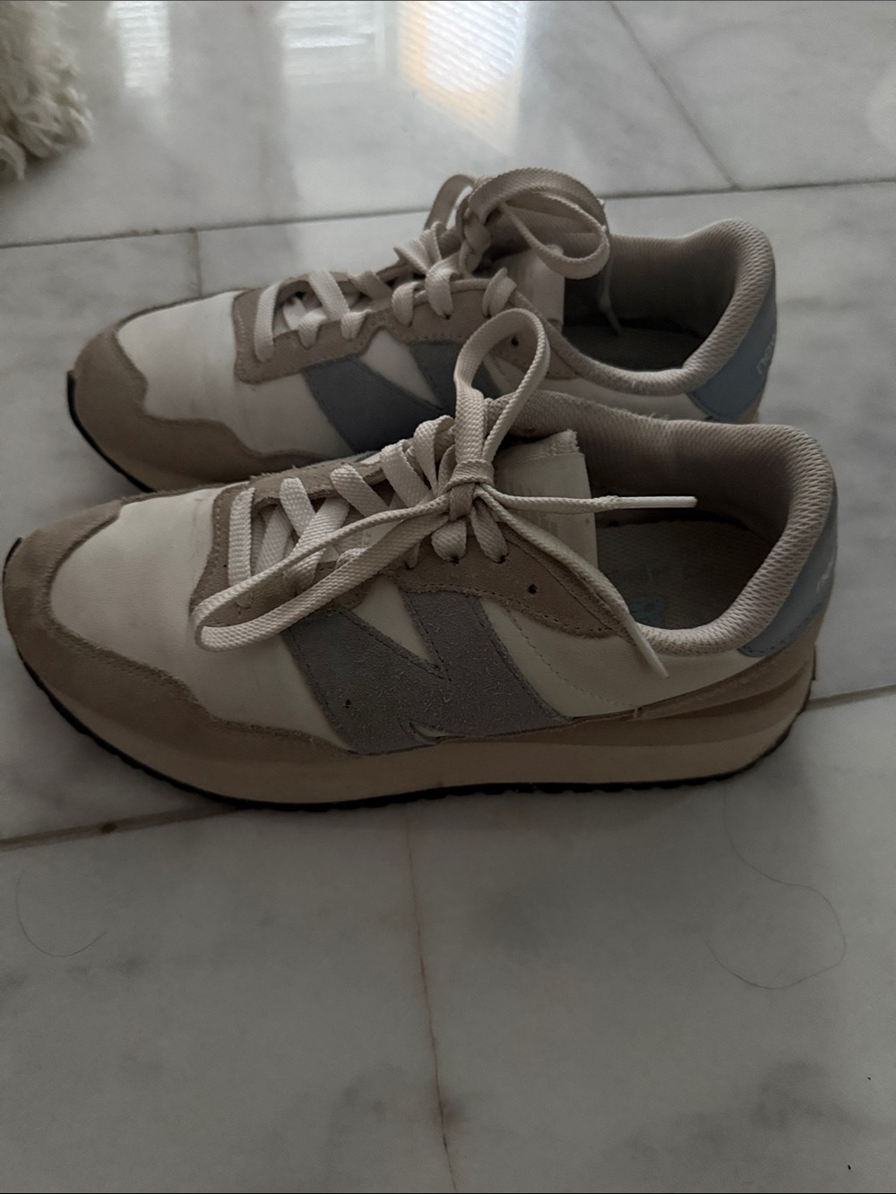 New Balance Beige Sneakers with Light Blue Heel